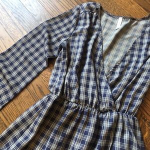 Interi Women’s Dress Blue/Tan Small